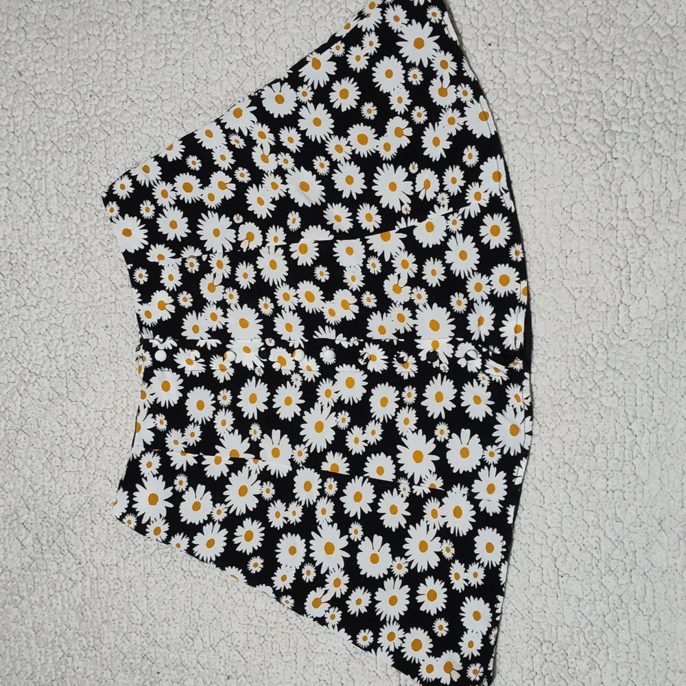 Forever 21 High-Waist Mid-Thigh Daisy Skirt Women's Size XS
